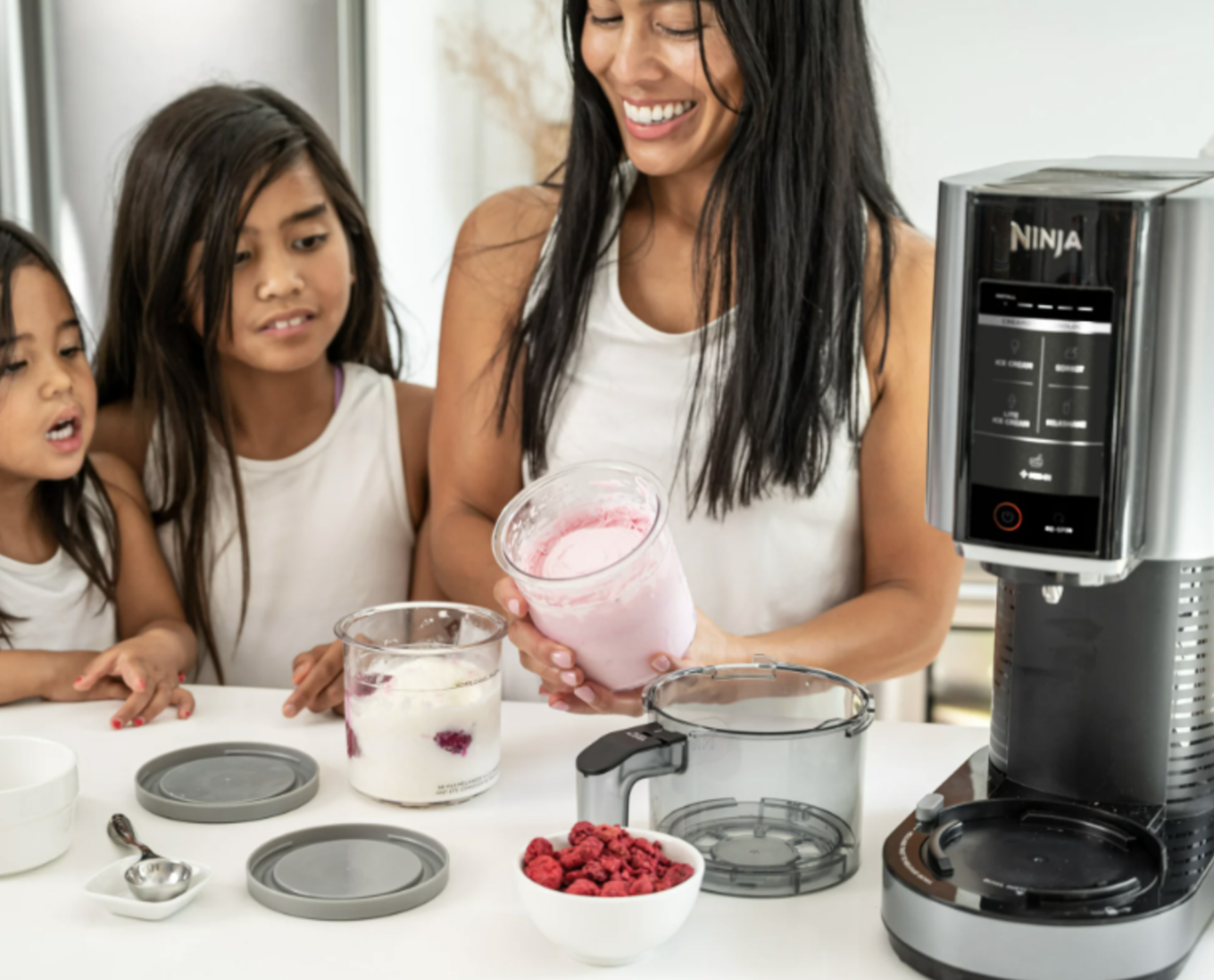 Newair ice cream maker 